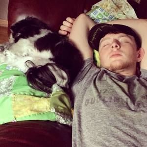 Meet your Posher, Damon